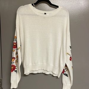 H&M Fine Knit Off White Embroidered Sweater Size L